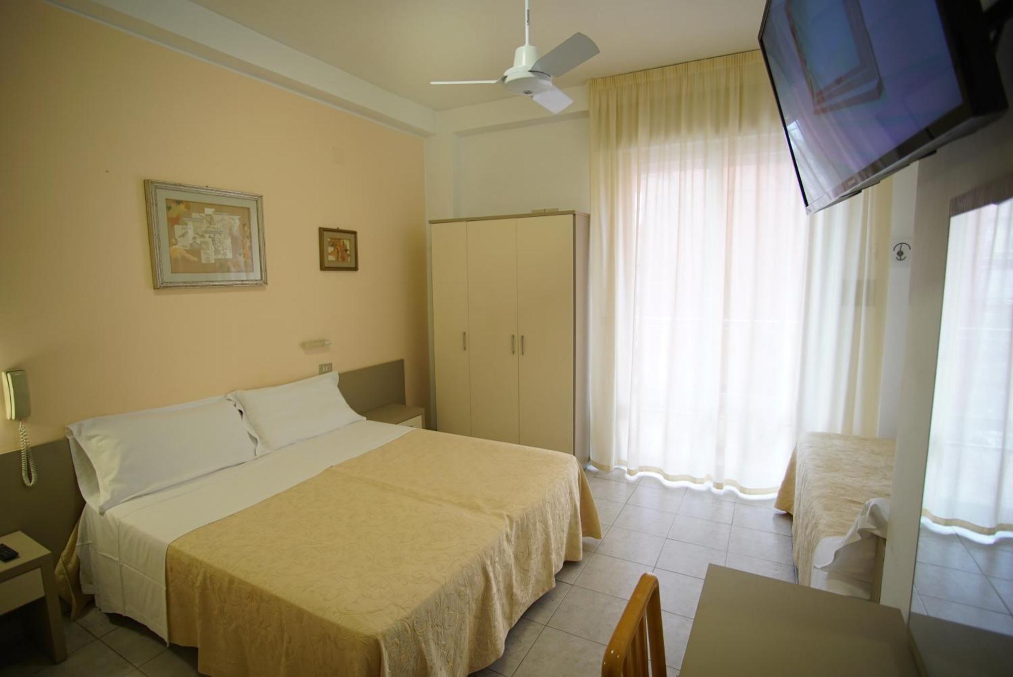 Hotel Dell'Angelo Rimini Kültér fotó