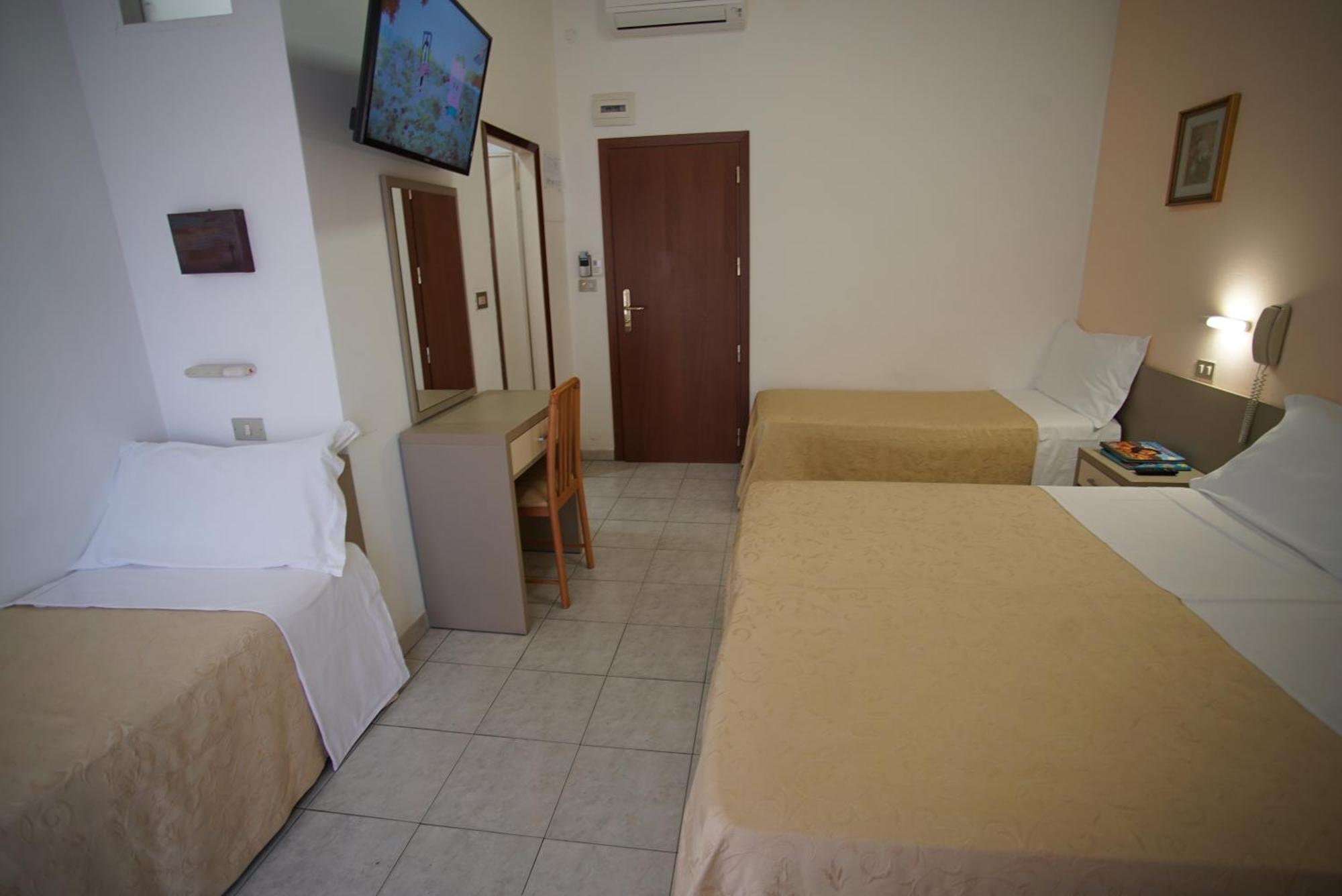 Hotel Dell'Angelo Rimini Kültér fotó
