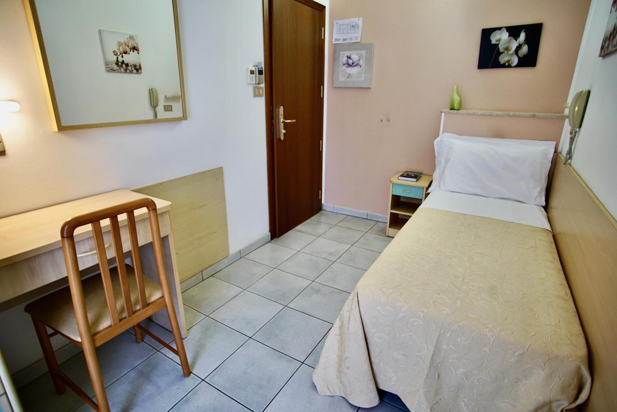 Hotel Dell'Angelo Rimini Kültér fotó